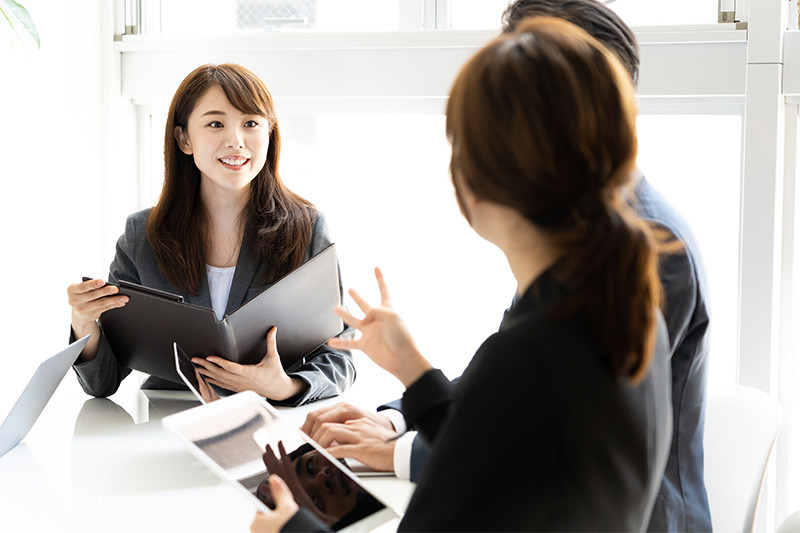 株式会社日本エルフ